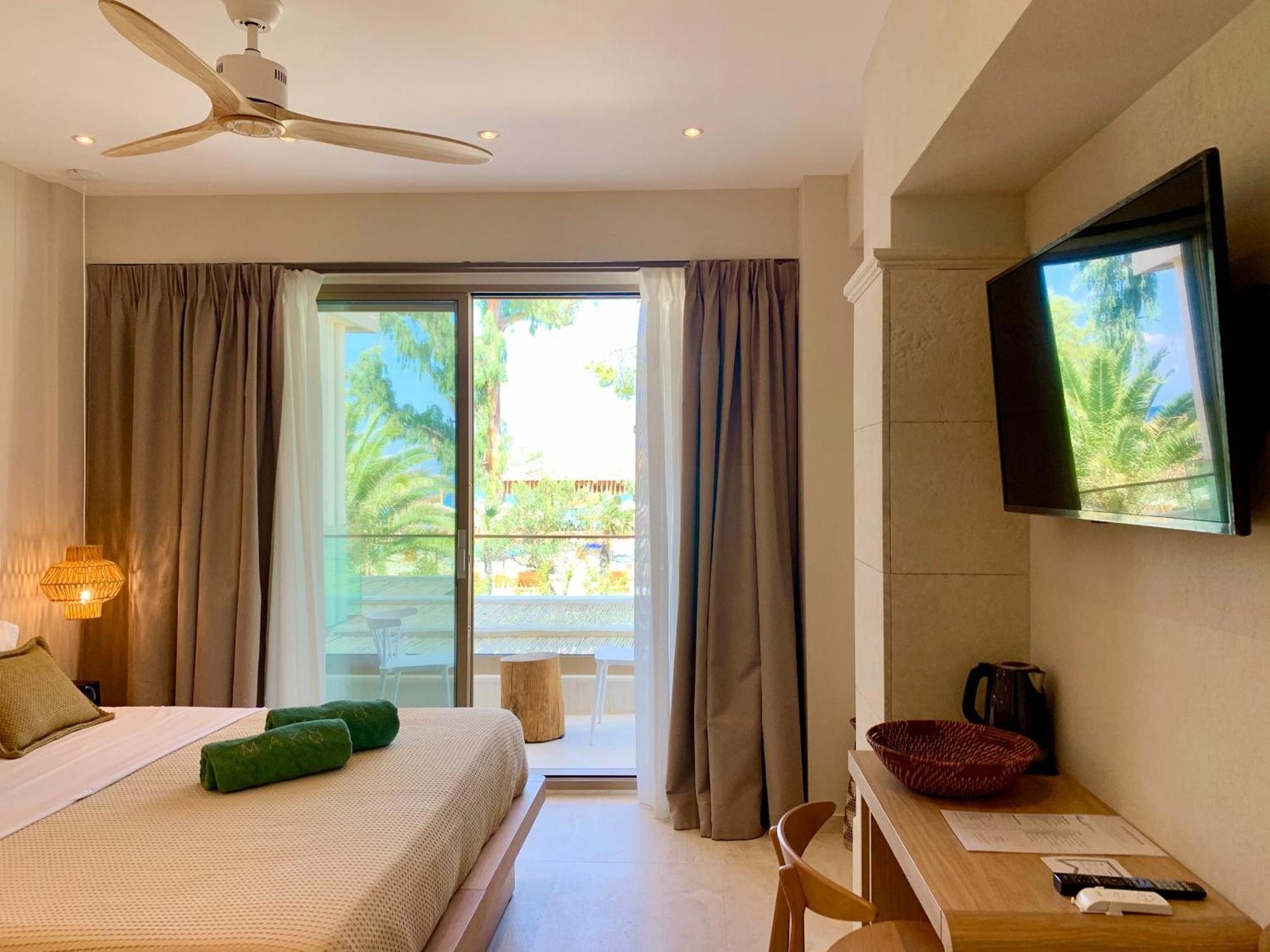 Mako Sea & Suites Pefkochori Ruang foto
