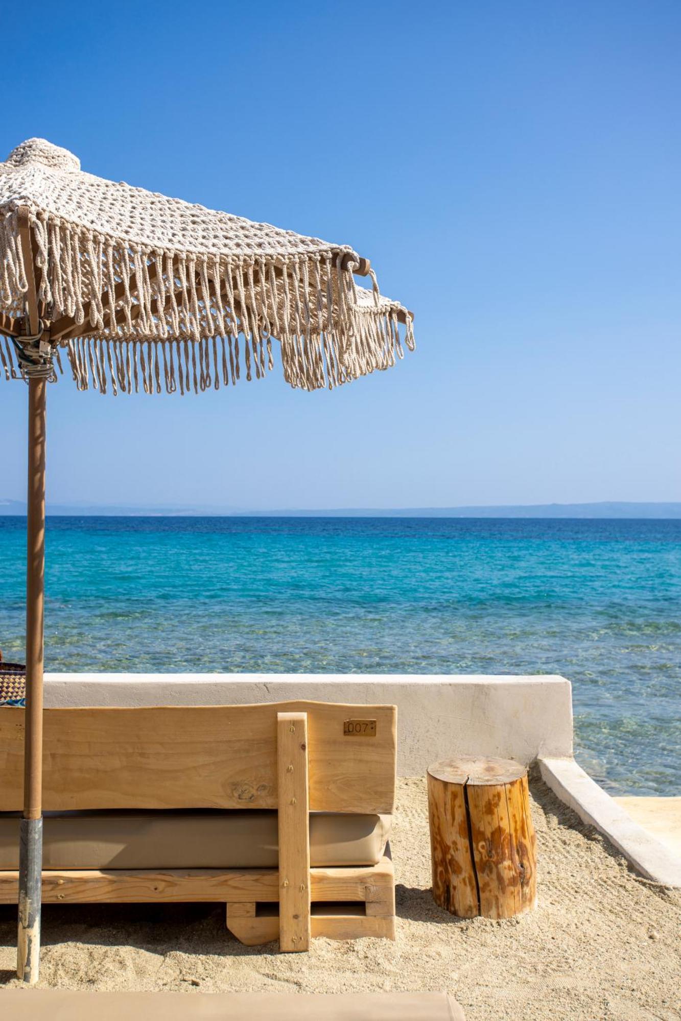 Mako Sea & Suites Pefkochori Bagian luar foto